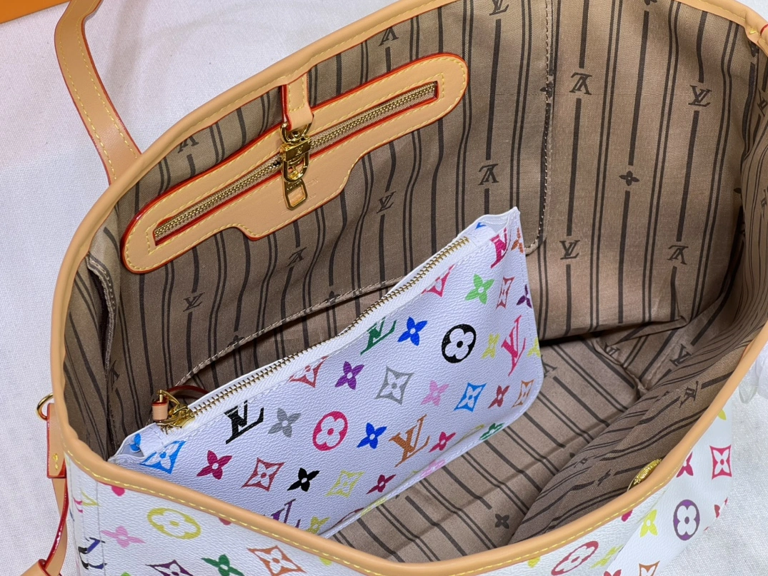 Minimalist 4584 Louis Vuitton AAA Quality Shoulder Bags For Women