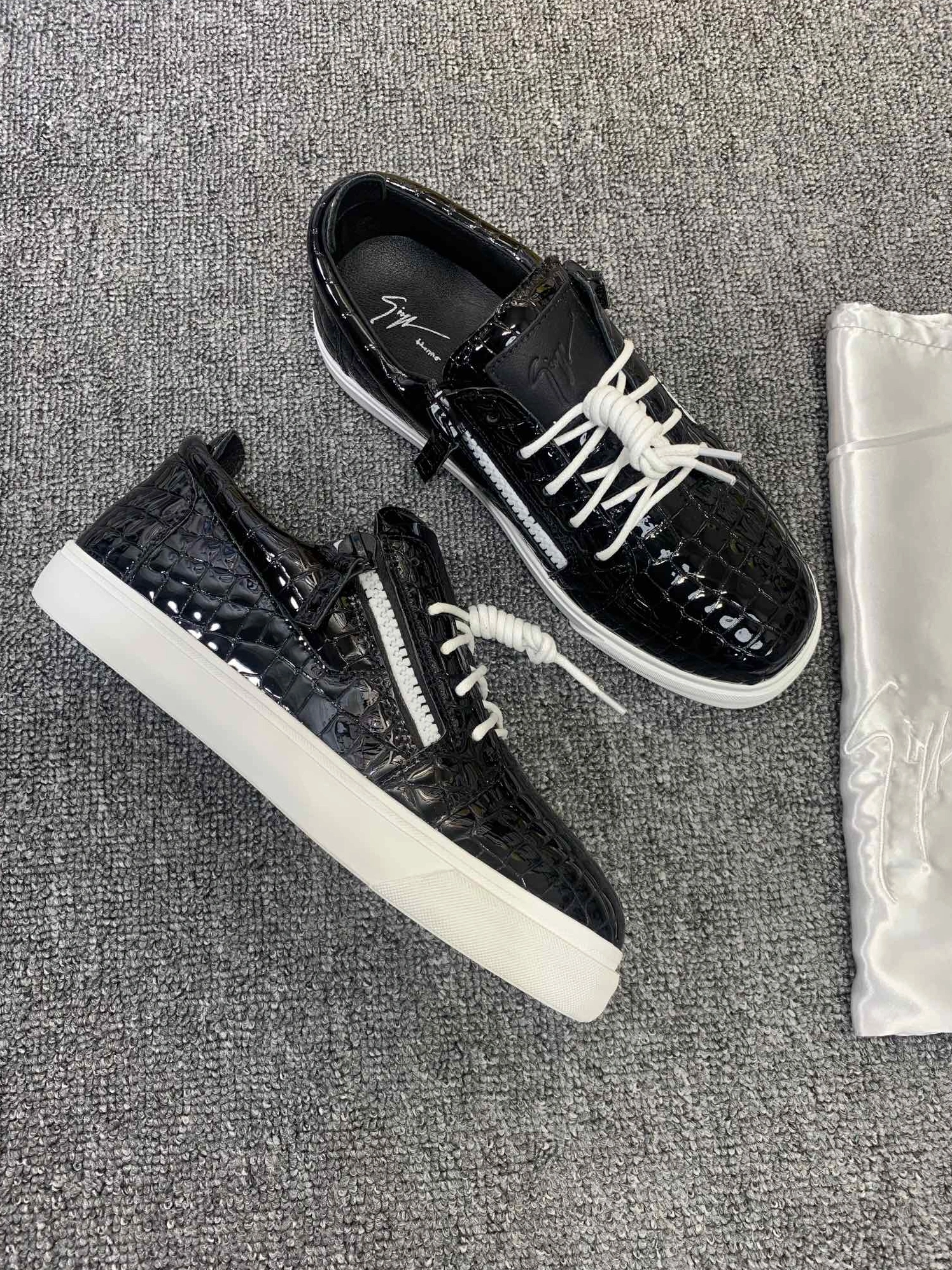 Minimalist 4597 Giuseppe Zanotti Casual Shoes For Women