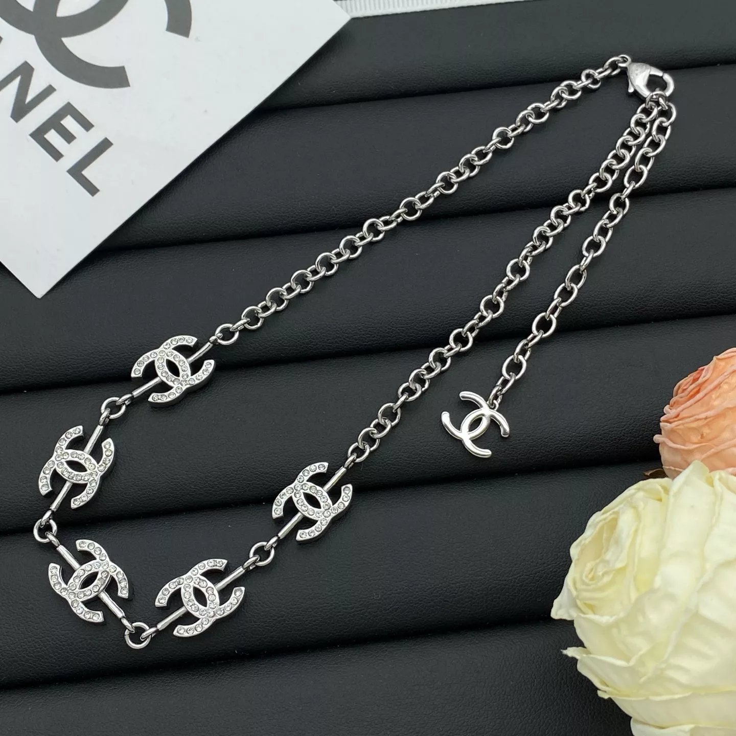 Minimalist 4674 Chanel Necklaces