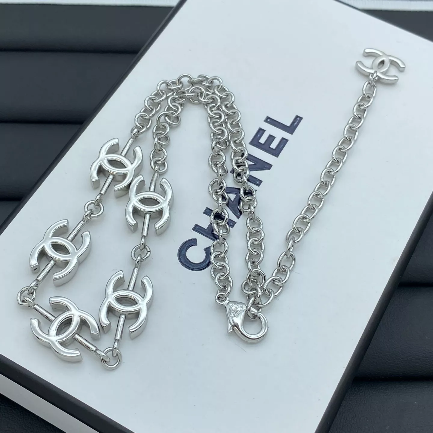 Minimalist 4674 Chanel Necklaces