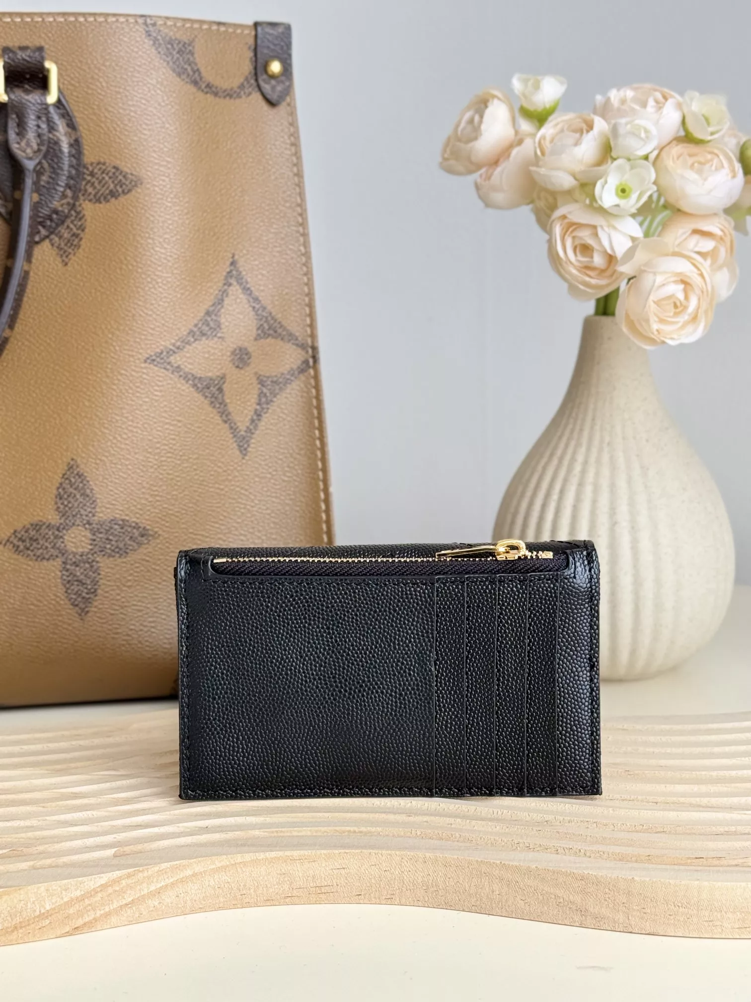 Minimalist 4680 Yves Saint Laurent AAA Quality Card Case For Women