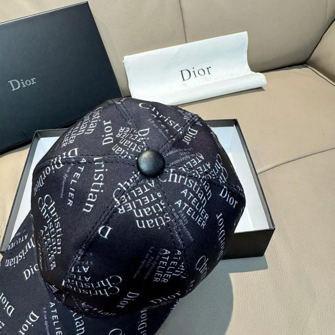 Minimalist 4683 Christian Dior Caps