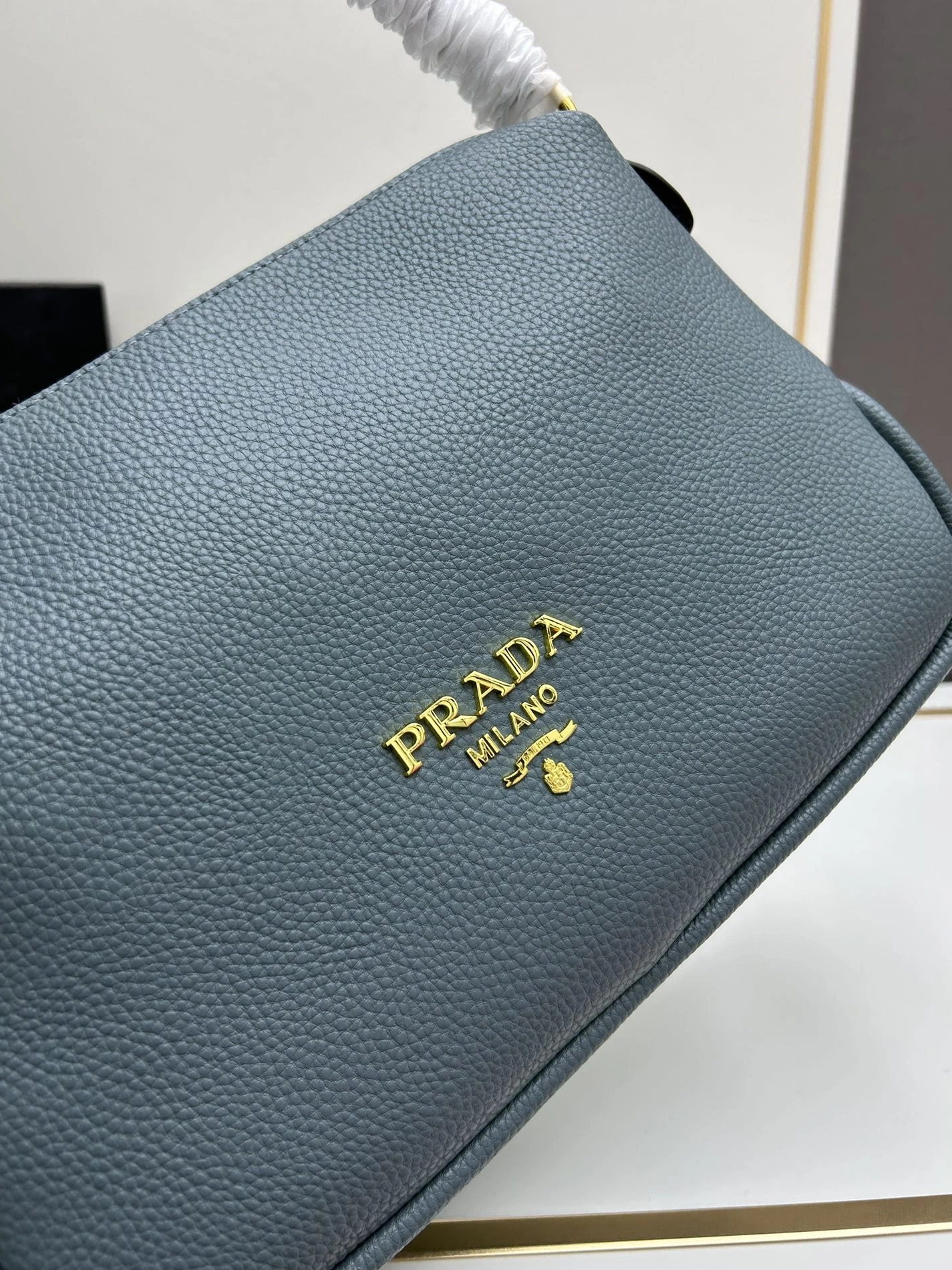 Minimalist 4754 Prada AAA Quality Handbags For Women