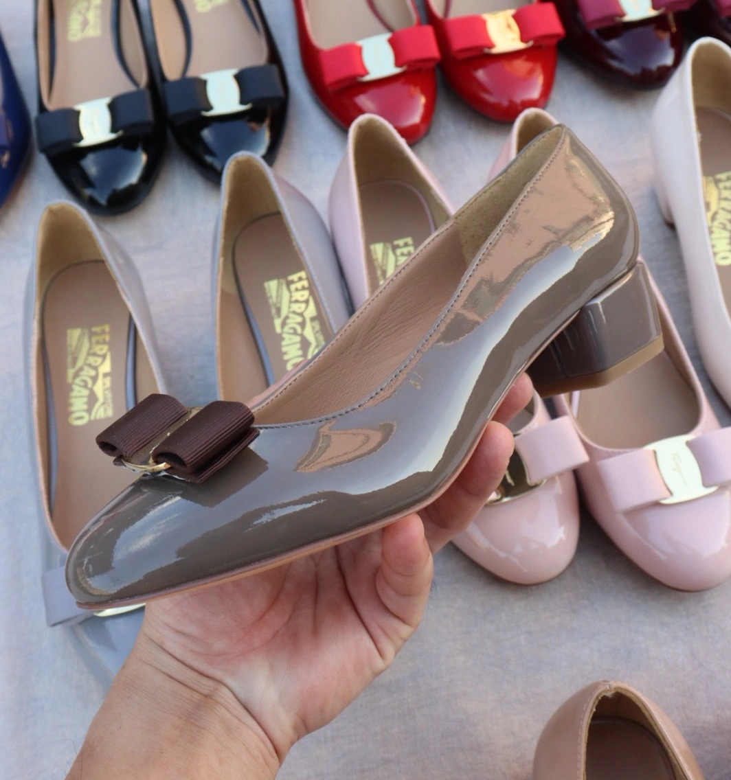 Minimalist 4848 Salvatore Ferragamo Flat Shoes For Women