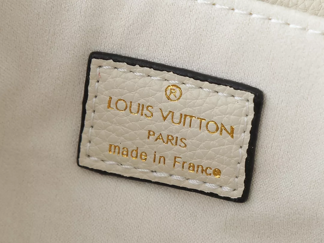 Minimalist 5218 Louis Vuitton Messenger Bage For Women