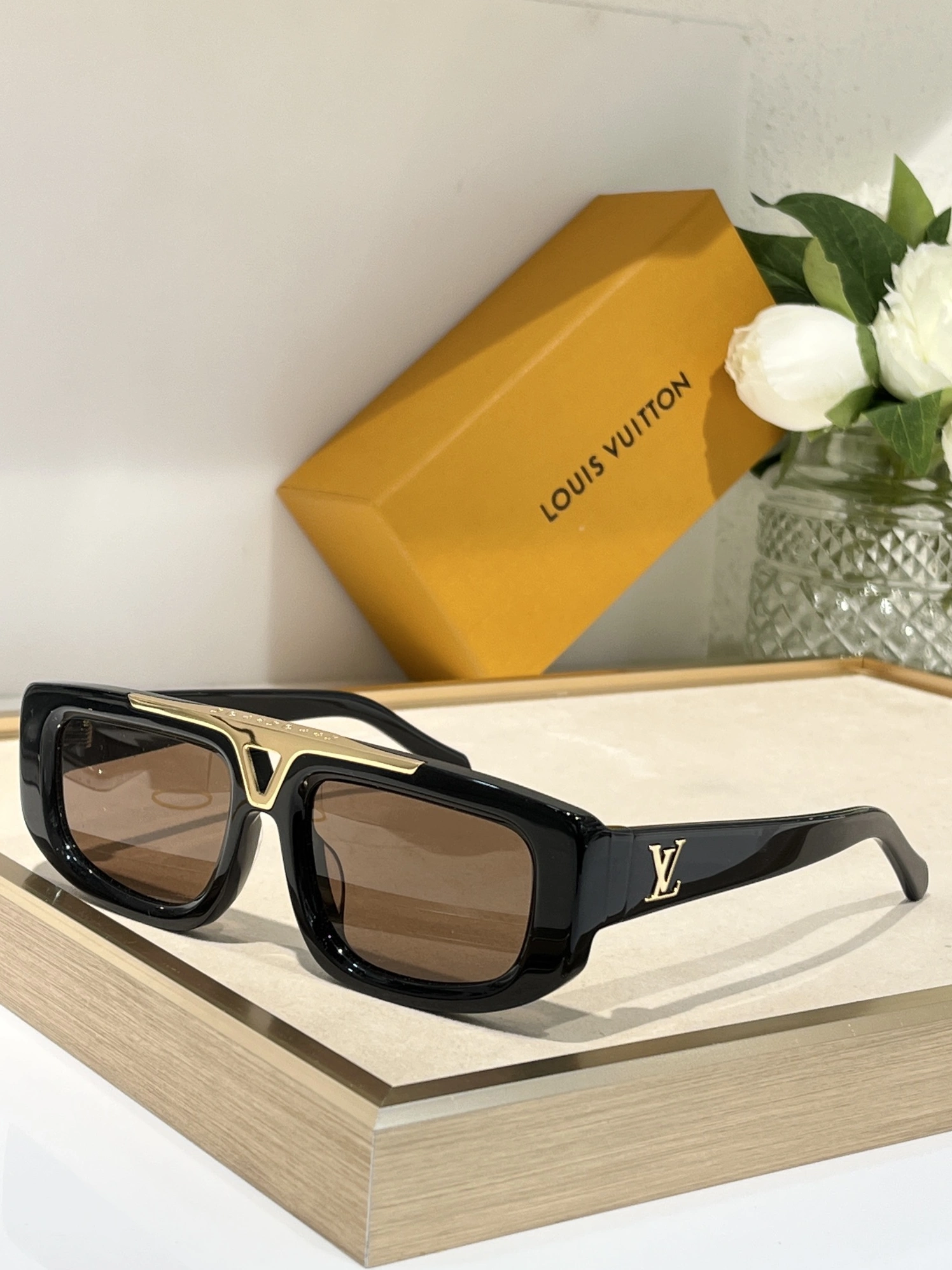 Minimalist 5319 Louis Vuitton AAA Quality Sunglasses