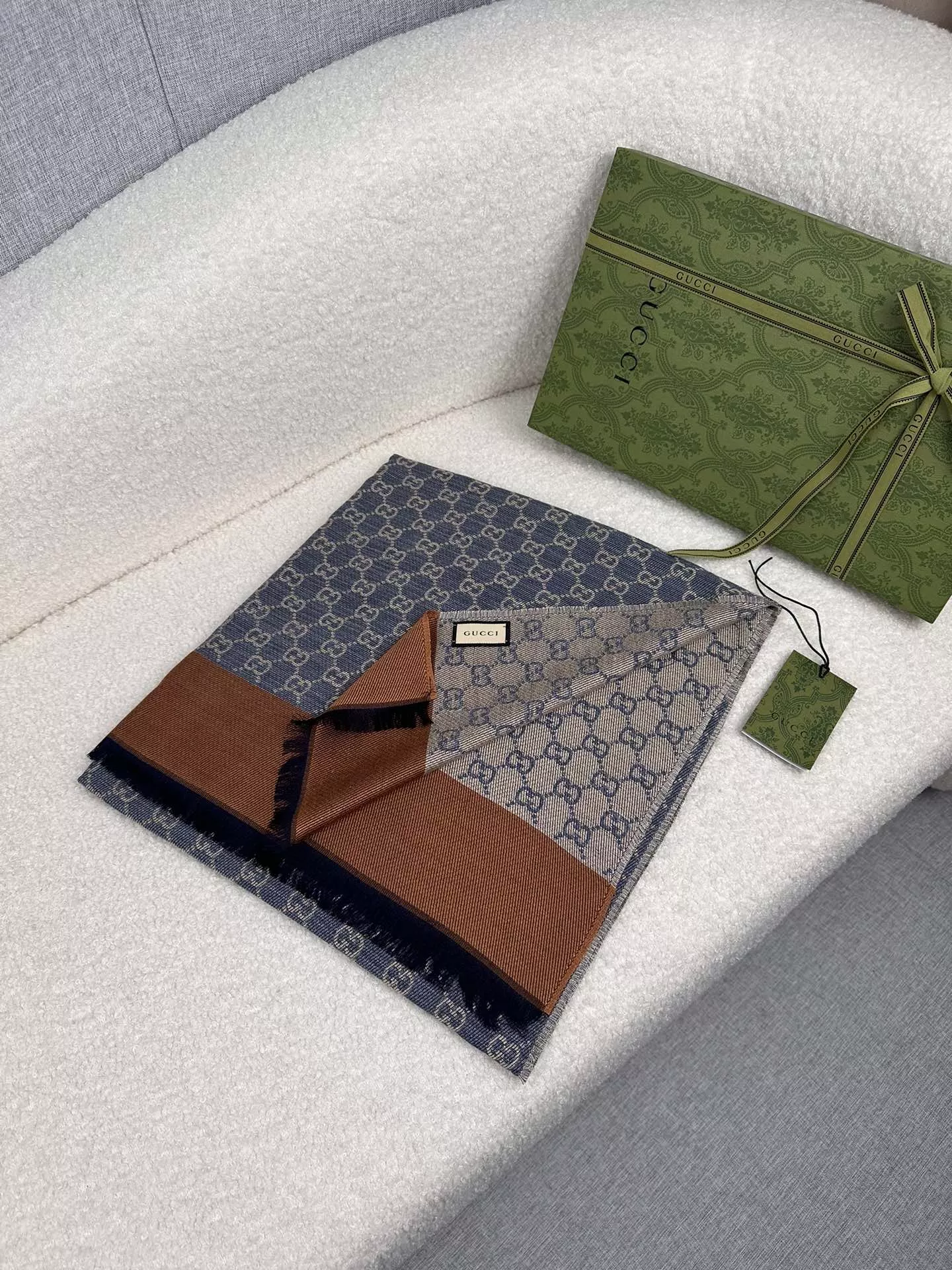 Minimalist 5489 Gucci Scarf For Unisex