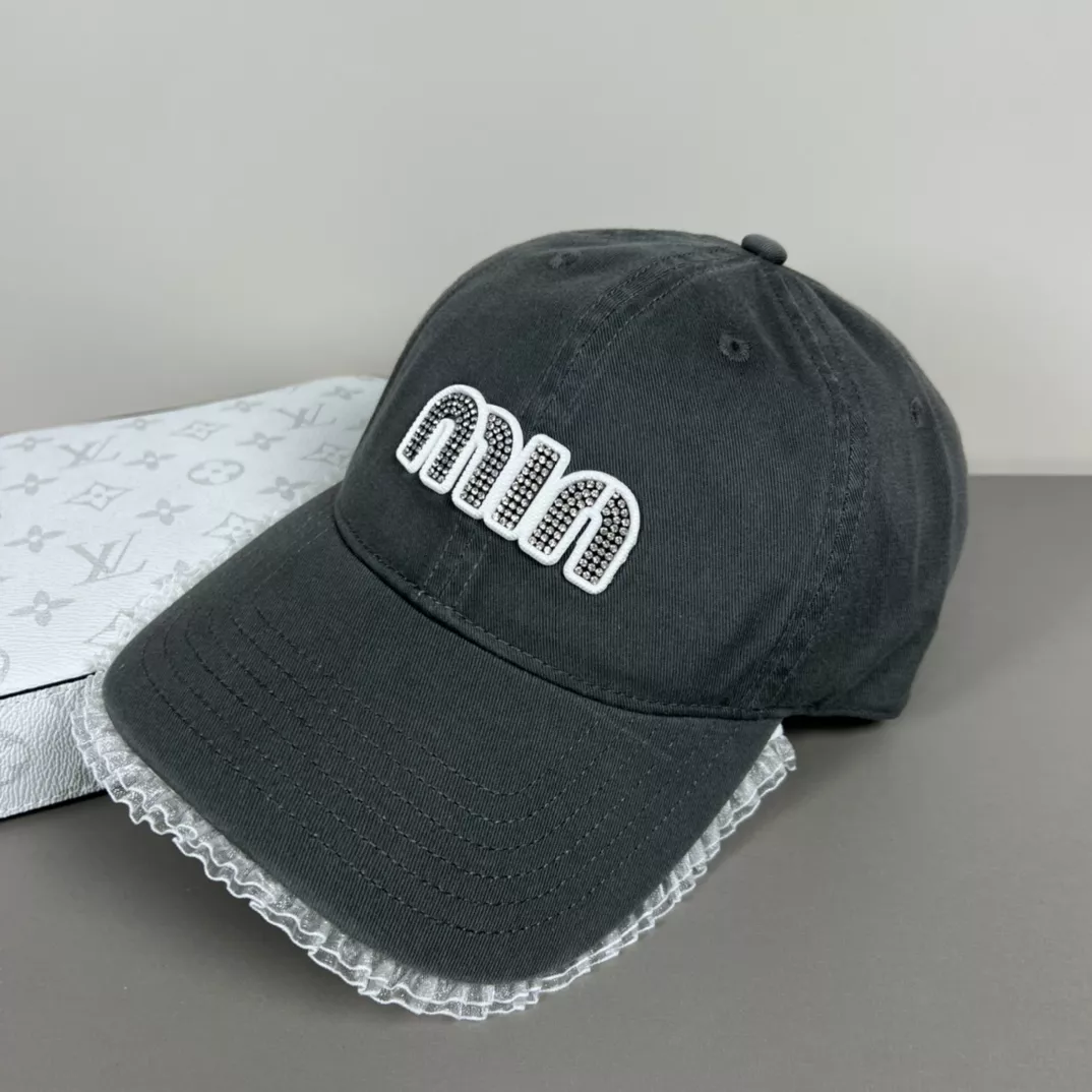 Minimalist 571 MIU MIU Caps