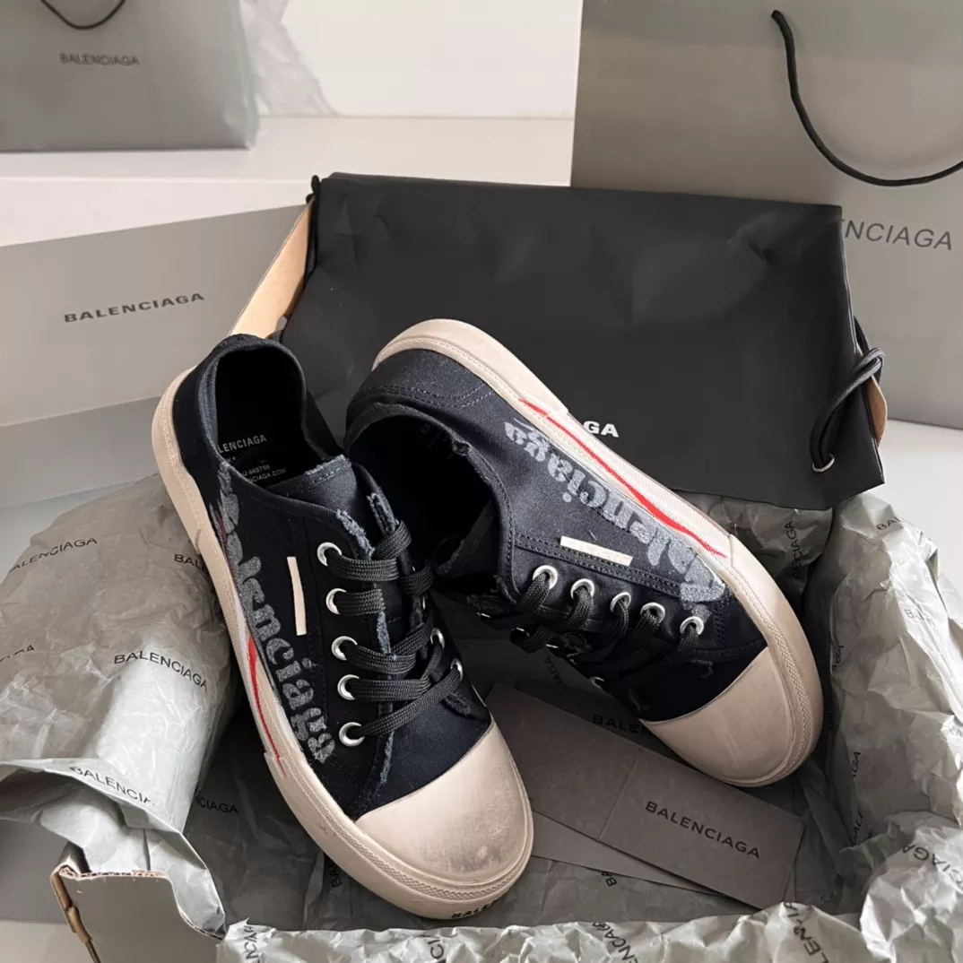 Minimalist 5731 Balenciaga Casual Shoes For Men