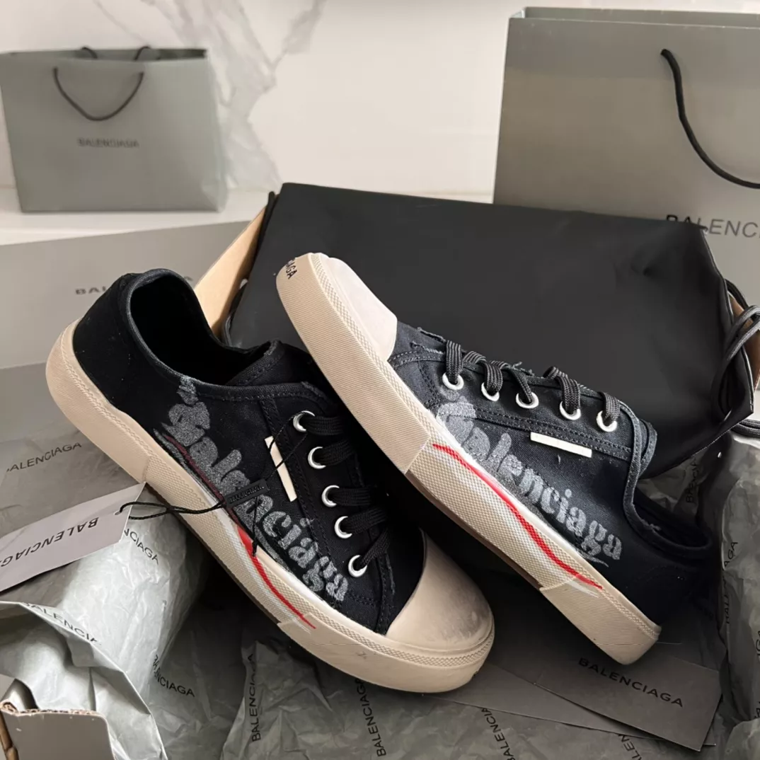 Minimalist 5731 Balenciaga Casual Shoes For Men