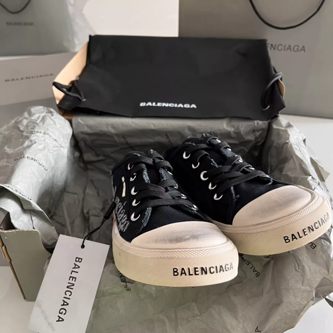 Minimalist 5731 Balenciaga Casual Shoes For Men