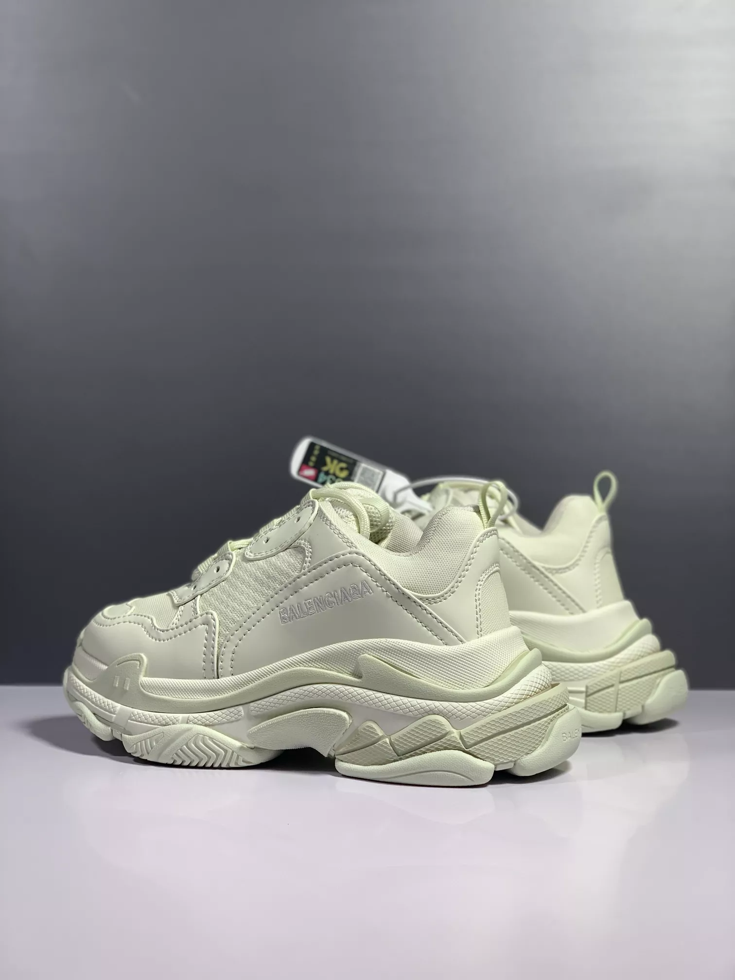 Minimalist 5847 Balenciaga Casual Shoes For Women