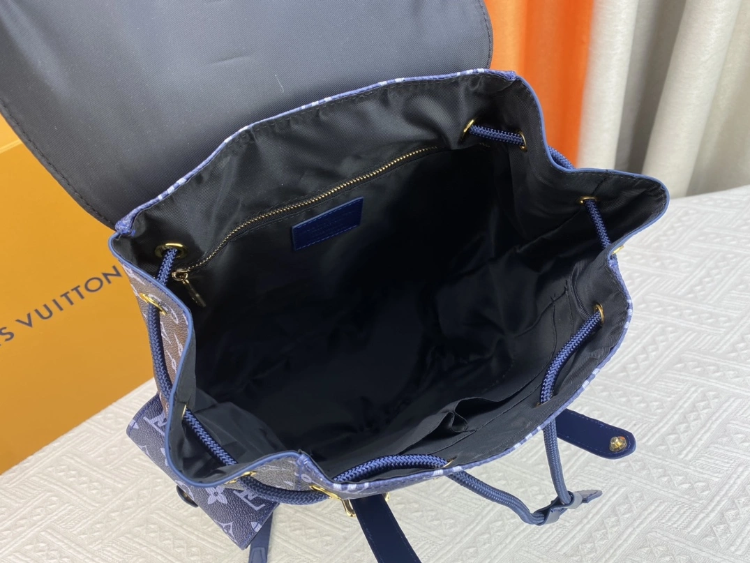Minimalist 5994 Louis Vuitton AAA Quality Backpacks For Unisex