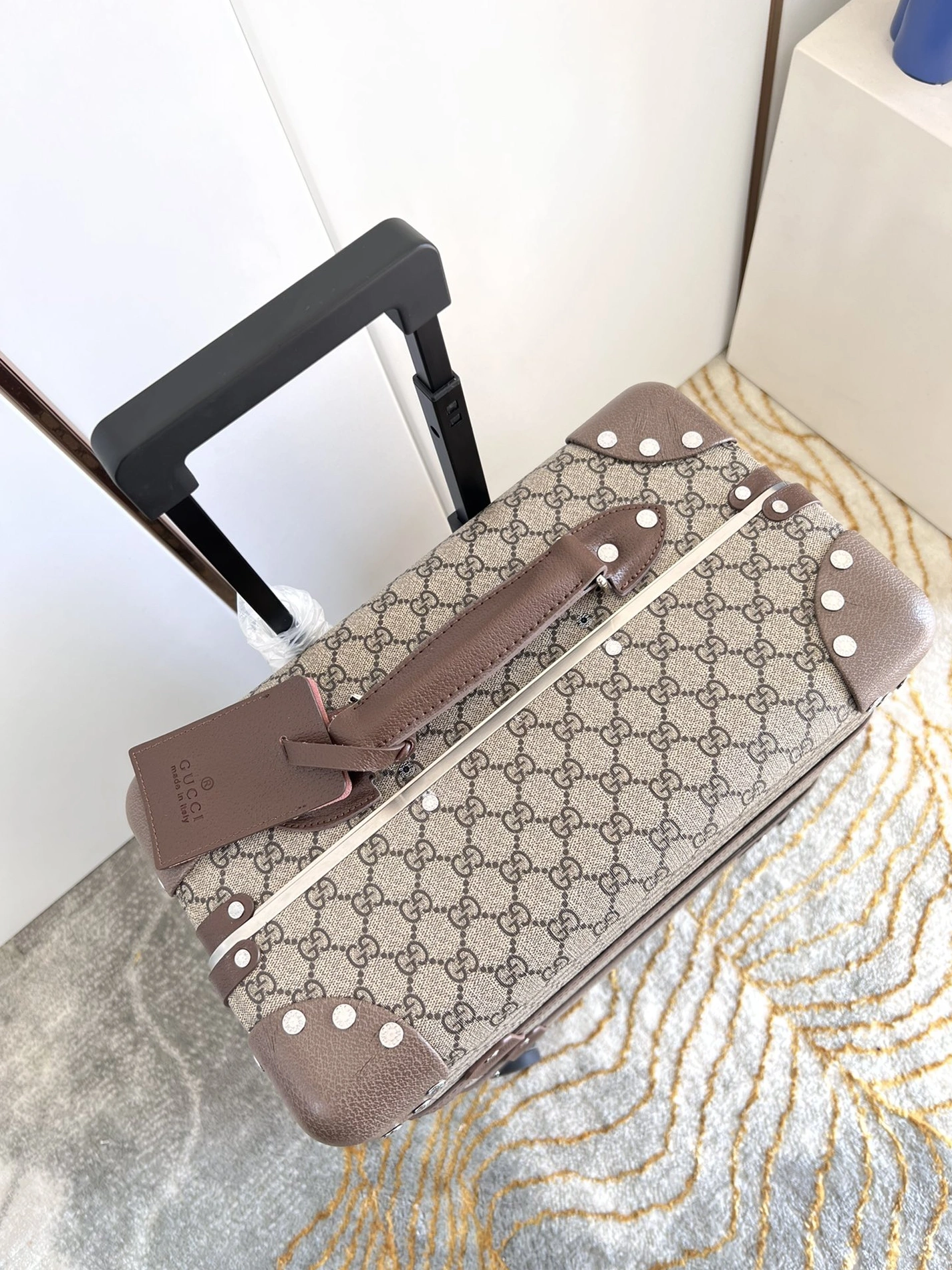 Minimalist 6067 Gucci Luggage