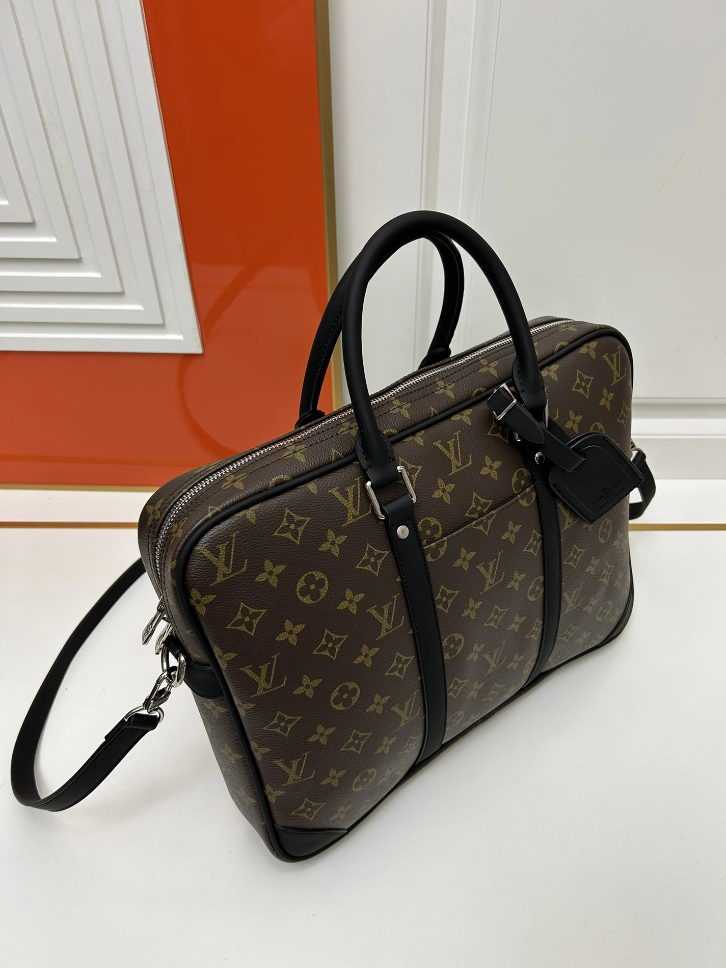 Minimalist 6483 Louis Vuitton AAA Man Handbags