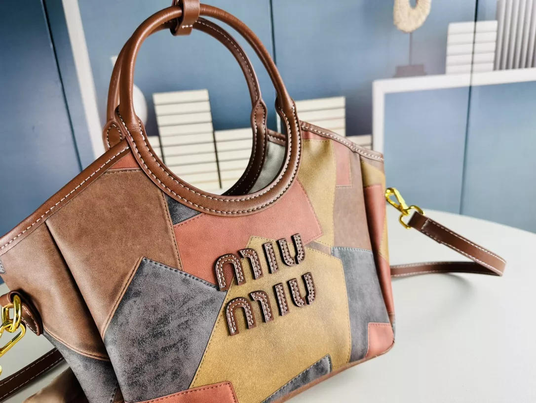Minimalist 6602 MIU MIU AAA Quality Handbags For Women