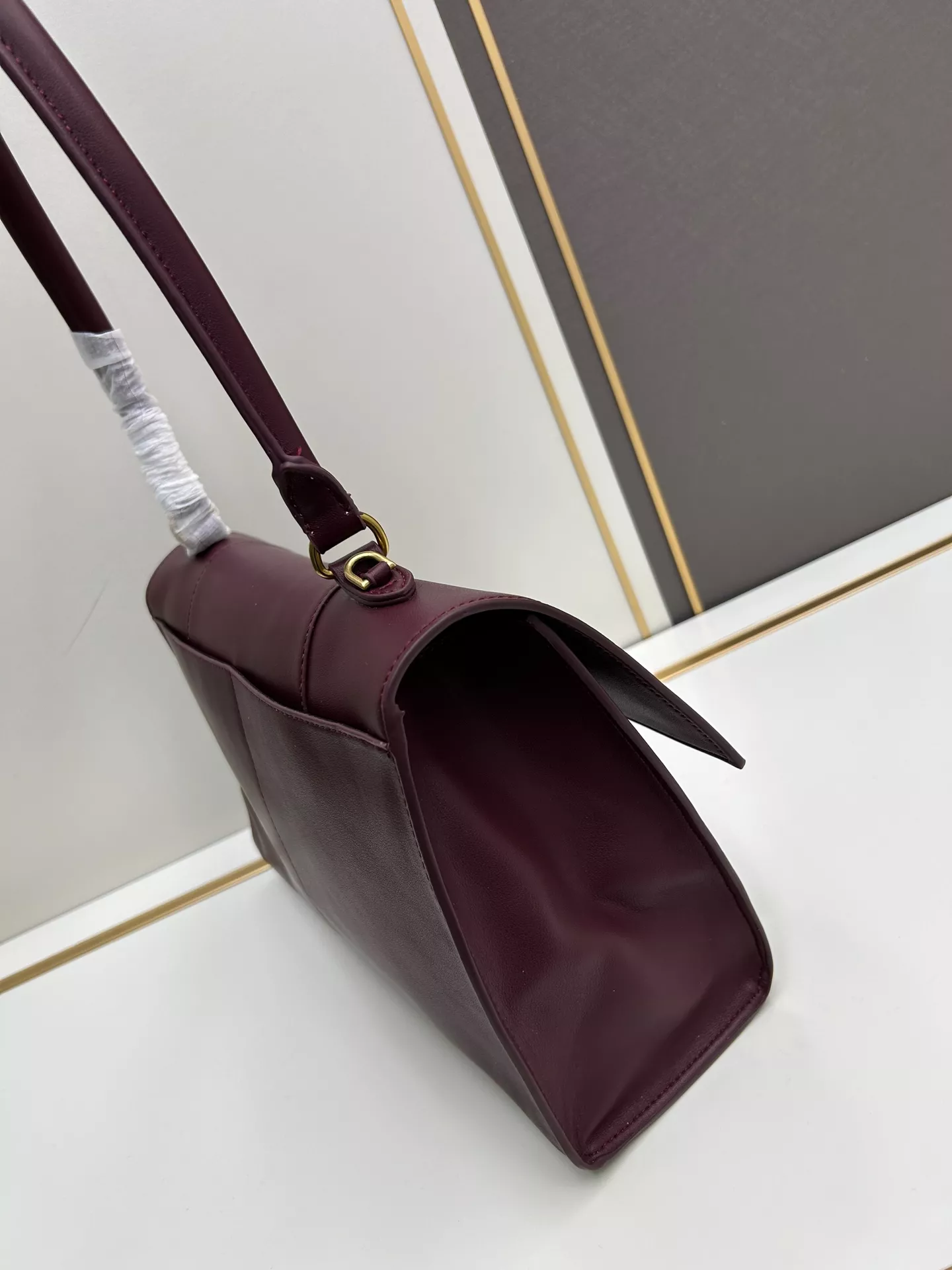 Minimalist 6626 Balenciaga AAA Quality Shoulder Bags For Women