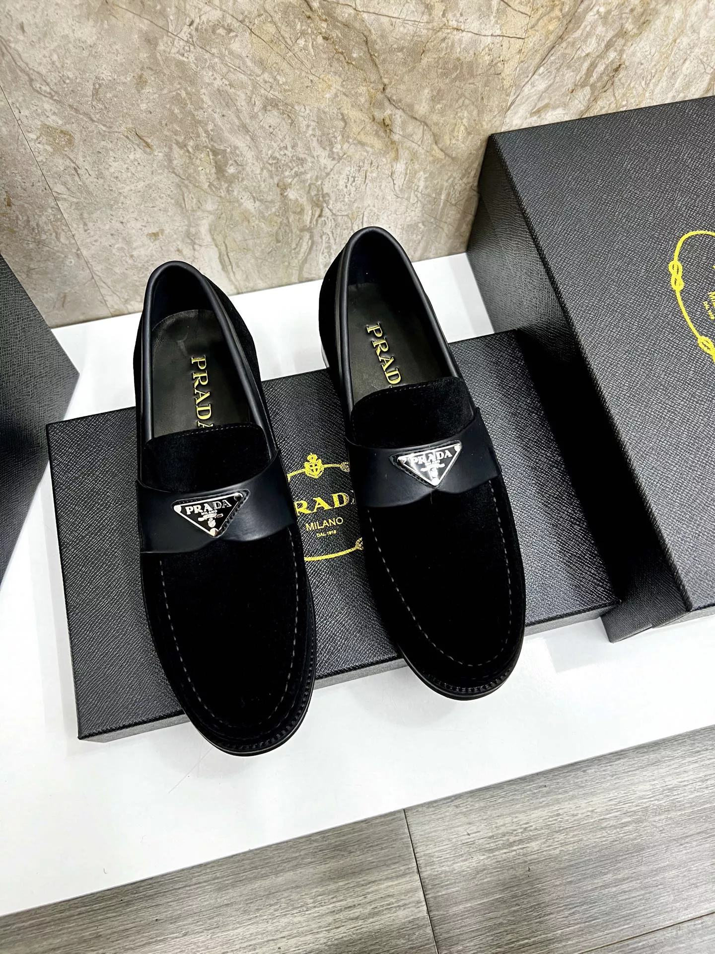 Minimalist 7004 Prada Leather Shoes For Men