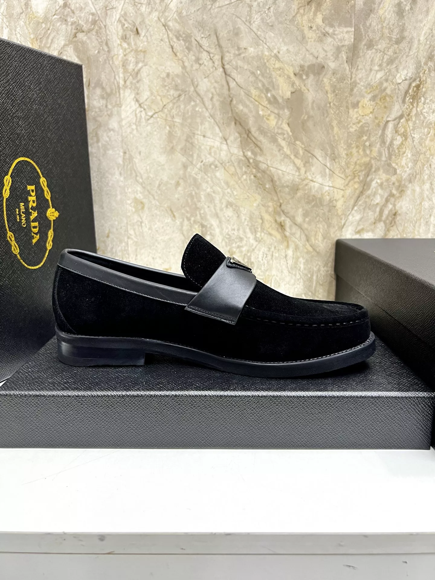 Minimalist 7004 Prada Leather Shoes For Men
