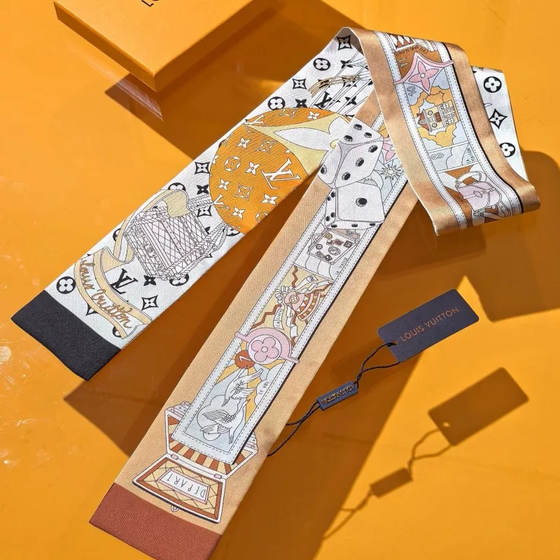 Minimalist 7530 Louis Vuitton Silk Scarf
