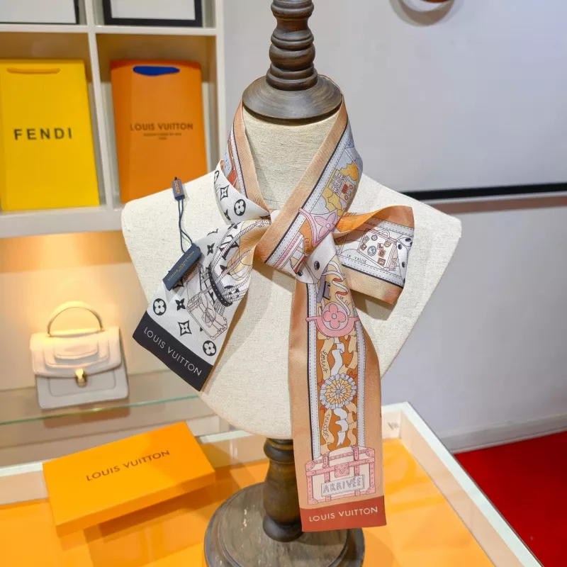 Minimalist 7530 Louis Vuitton Silk Scarf