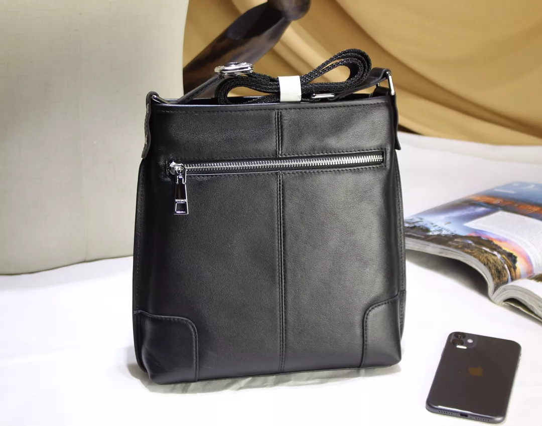 Minimalist 762 Versace AAA Man Messenger Bags