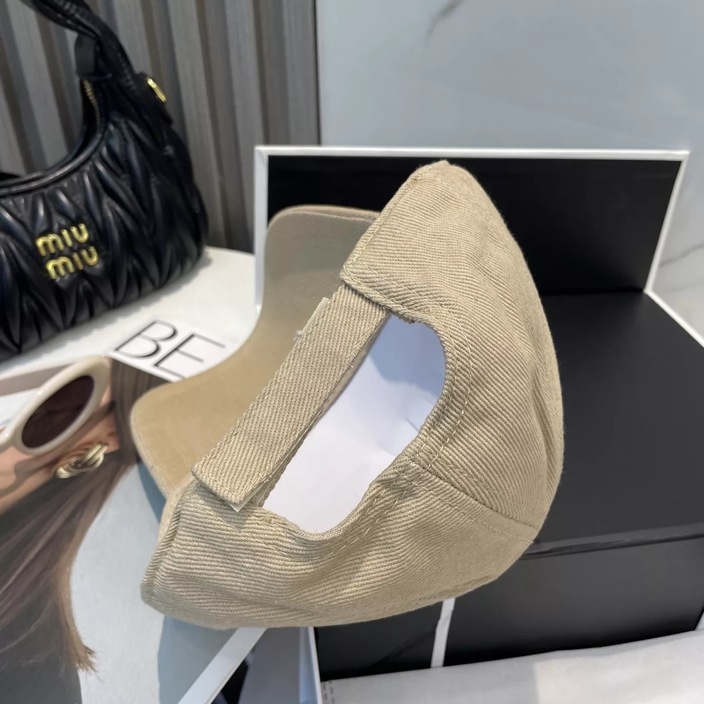 Minimalist 7749 MIU MIU Caps