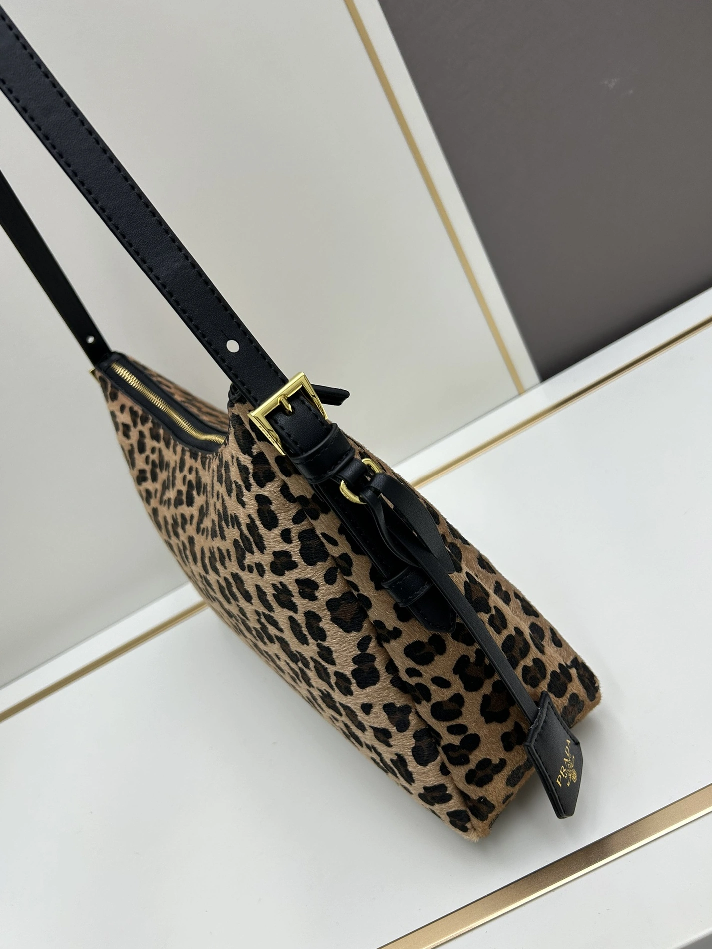 Minimalist 7840 Prada AAA Quality Shoulder Bags For Women