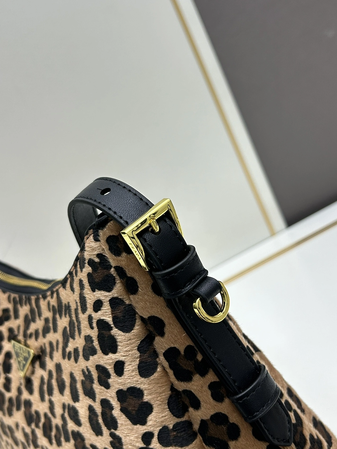 Minimalist 7840 Prada AAA Quality Shoulder Bags For Women