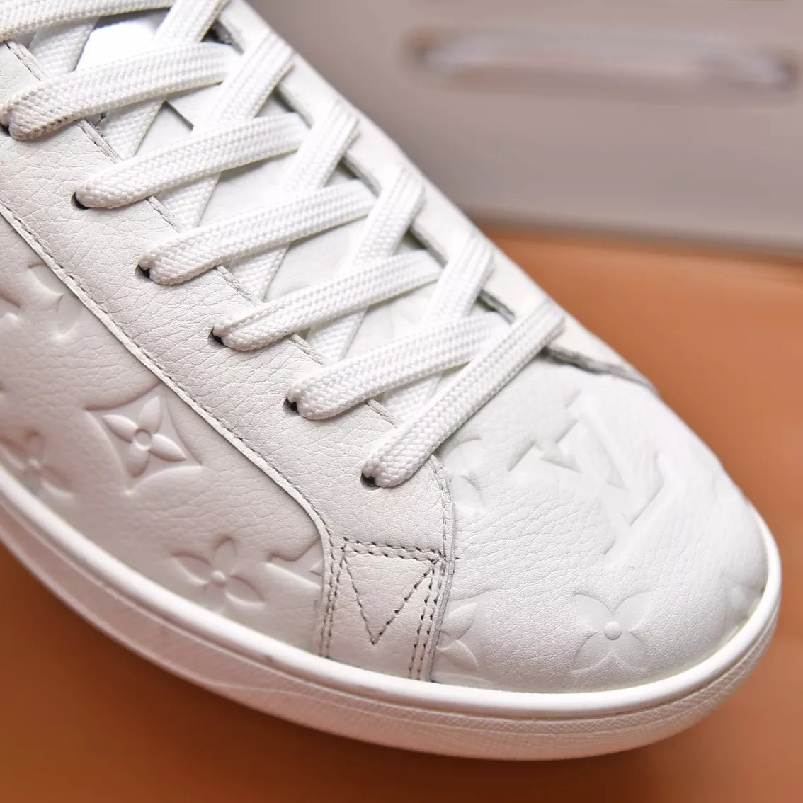 Minimalist 7875 Louis Vuitton Casual Shoes For Men