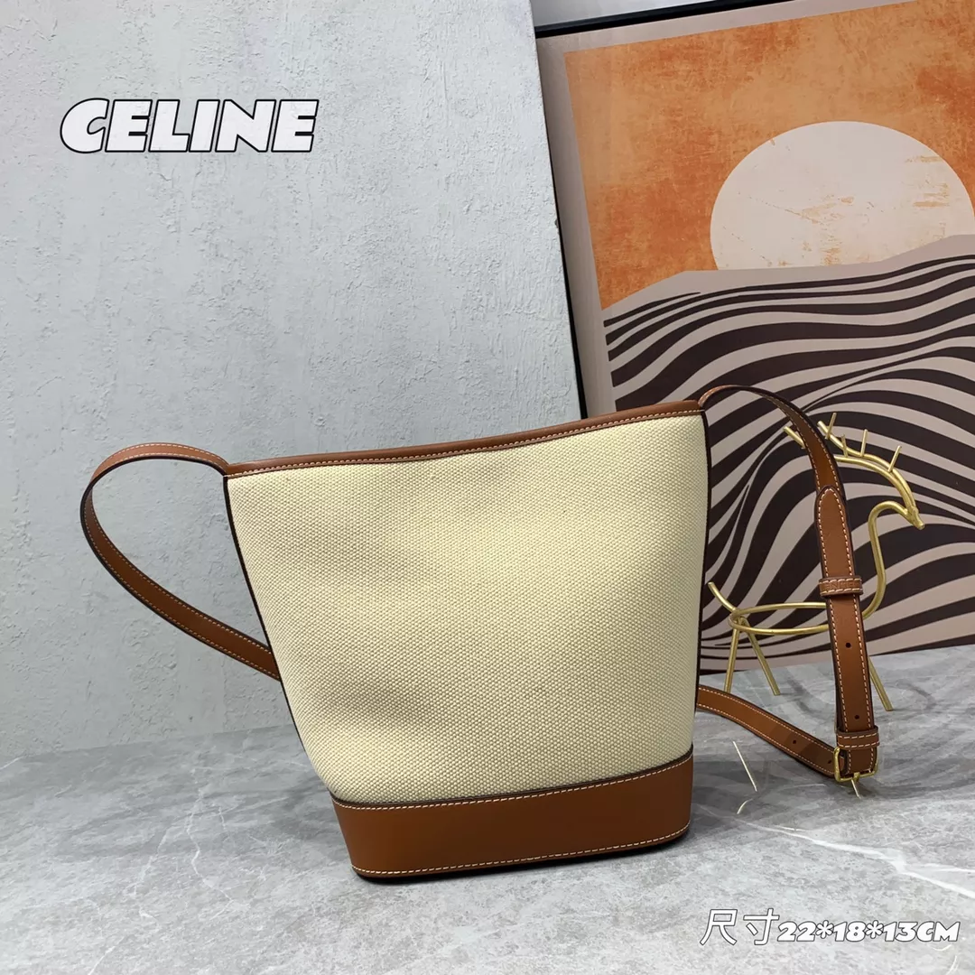 Minimalist 8065 Celine AAA Quality Messenger Bags For Women