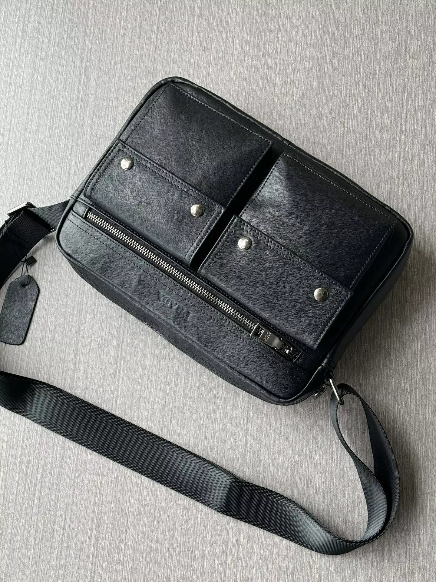 Minimalist 8126 Prada AAA Man Messenger Bags
