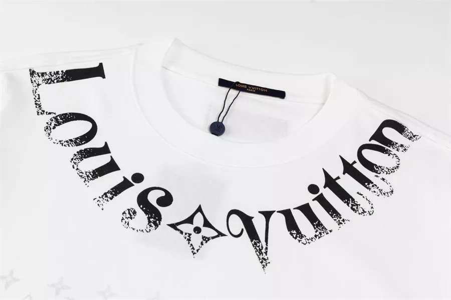 Minimalist 8225 Louis Vuitton LV T-Shirts Short Sleeved For Unisex