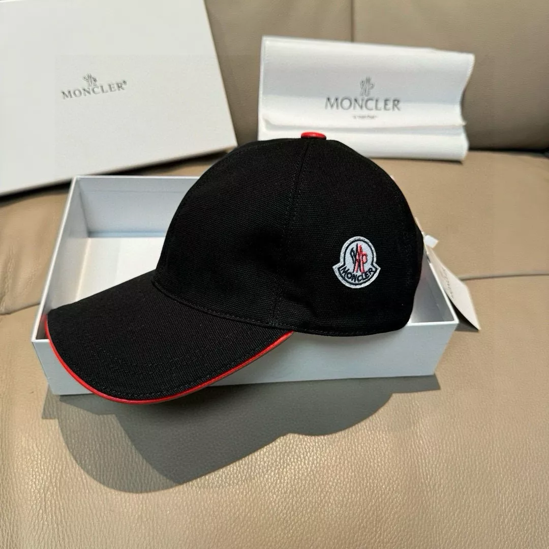 Minimalist 8380 Moncler Caps