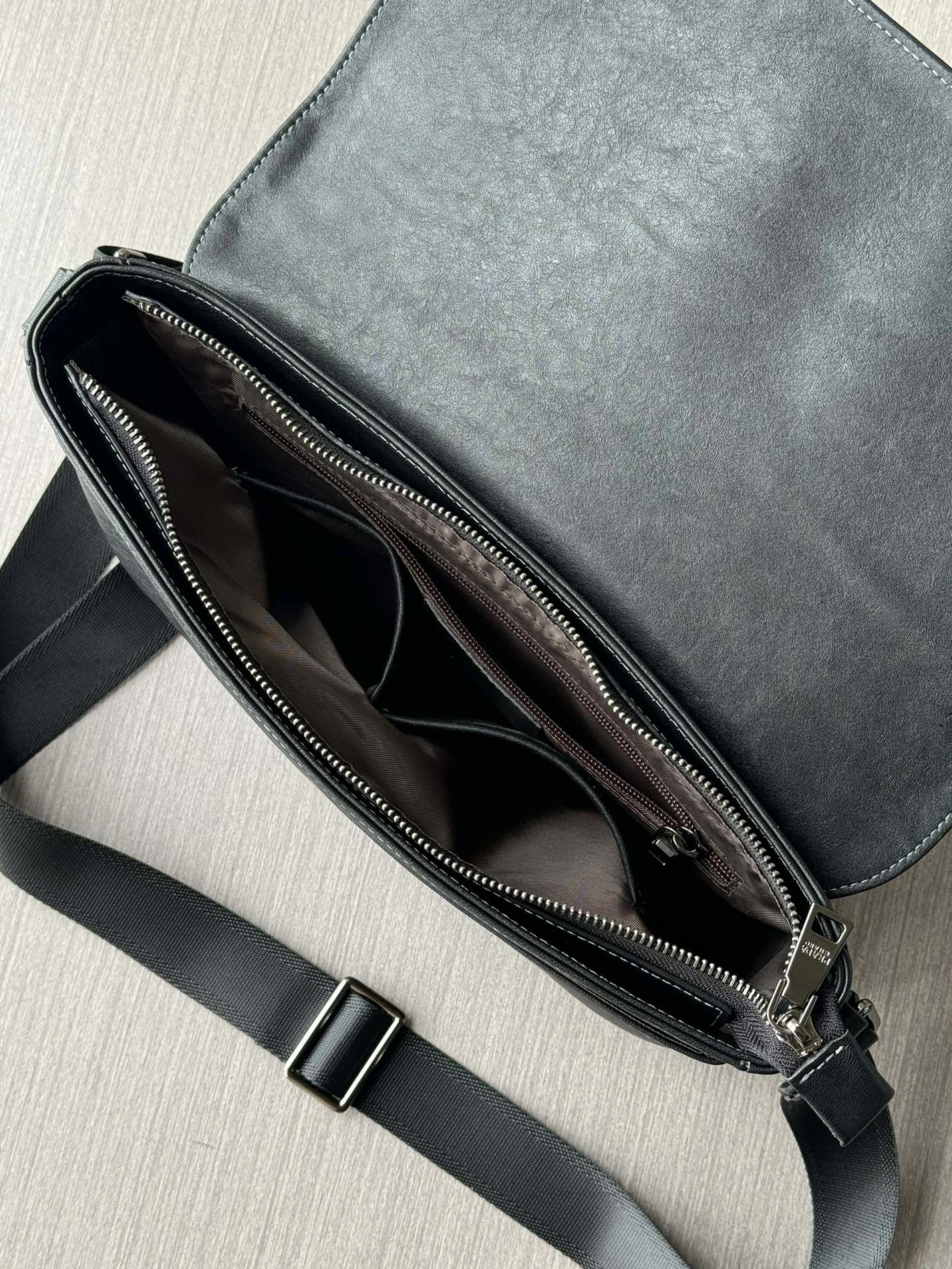 Minimalist 8434 Prada AAA Man Messenger Bags