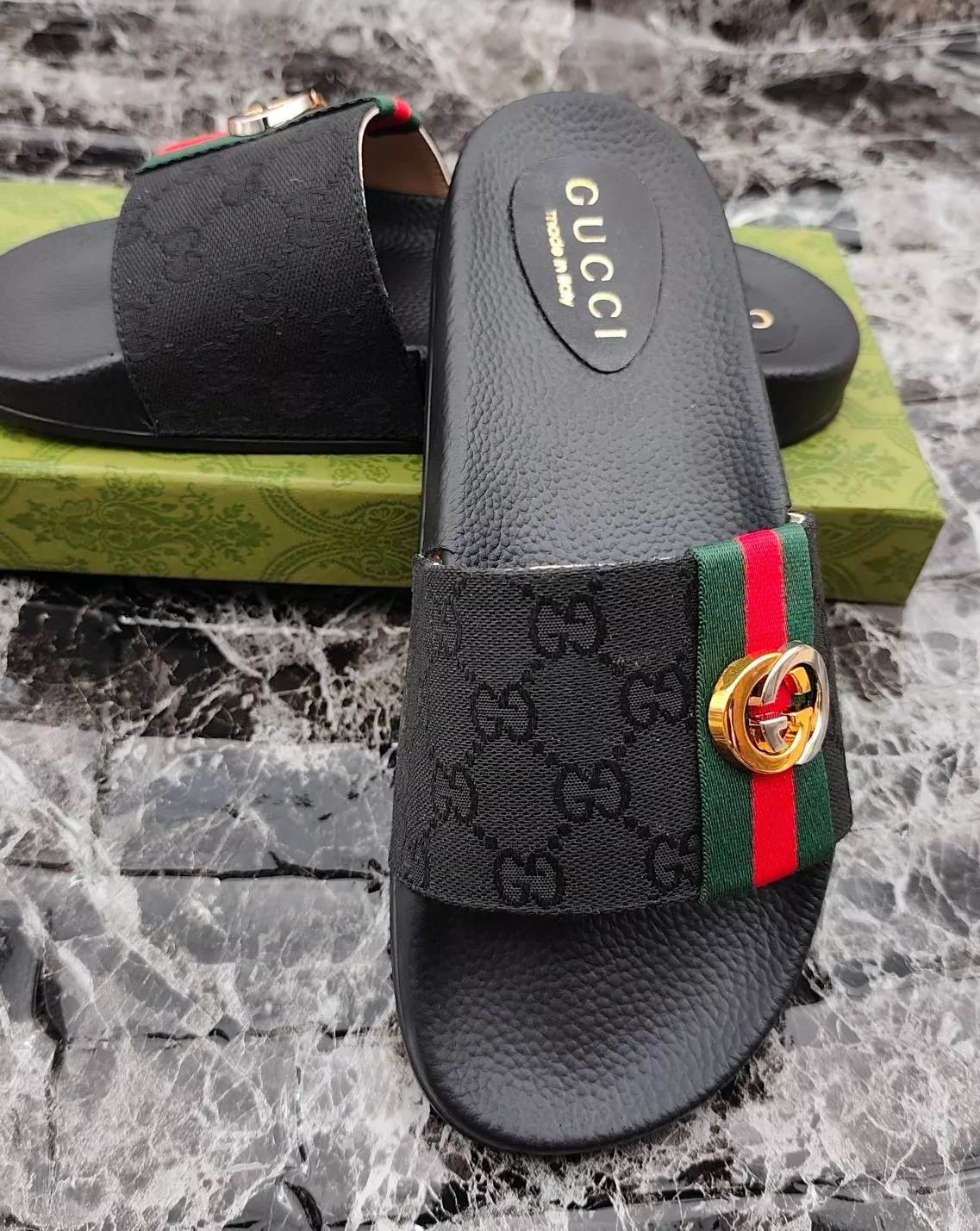 Minimalist 8516 Gucci Slippers For Women
