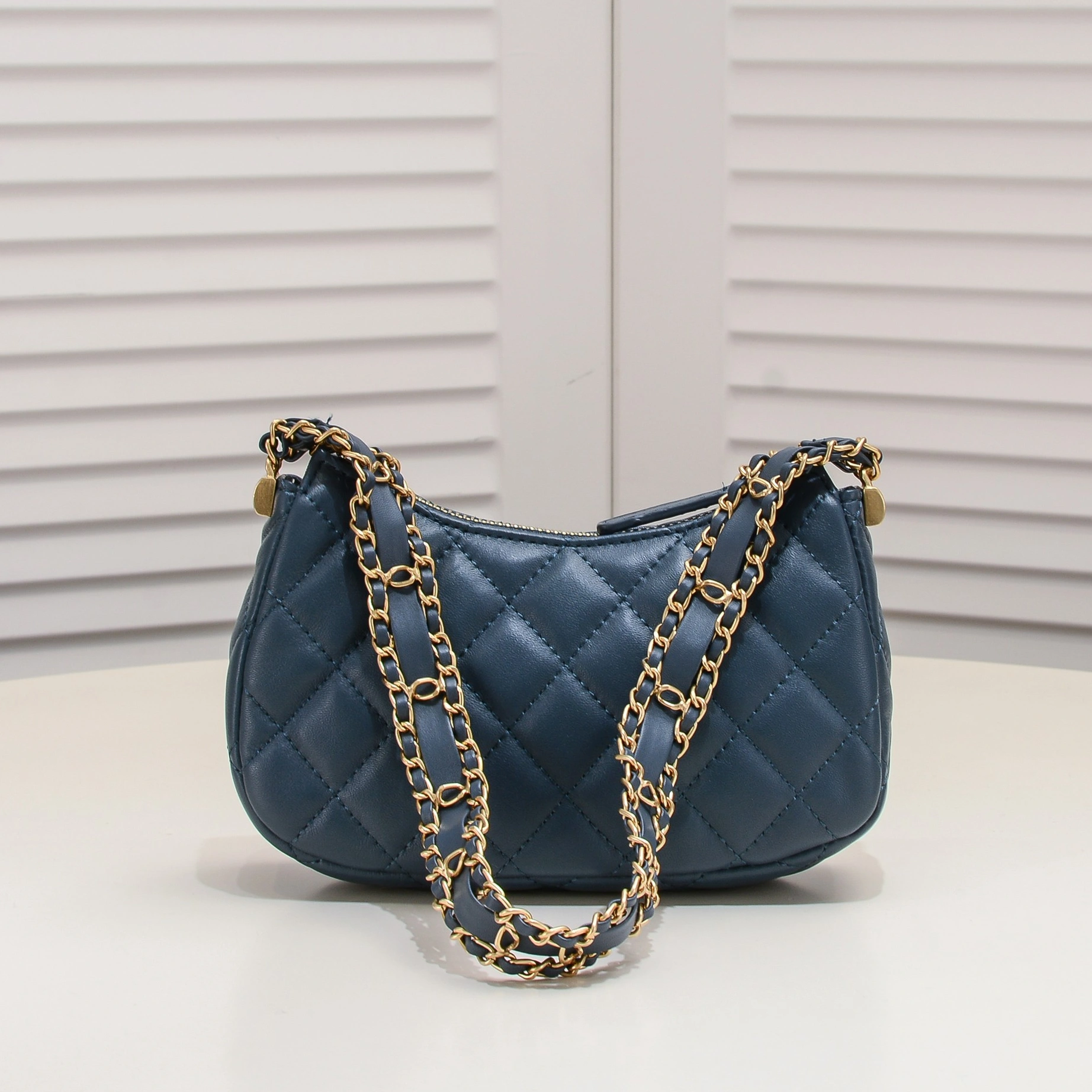 Minimalist 8590 Chanel AAA Quality Shoulder Bags For Women