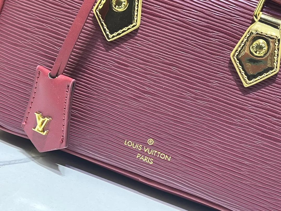 Minimalist 8687 Louis Vuitton AAA Quality Handbags For Women