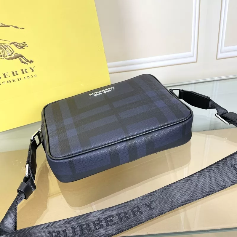 Minimalist 8804 Burberry AAA Man Messenger Bags