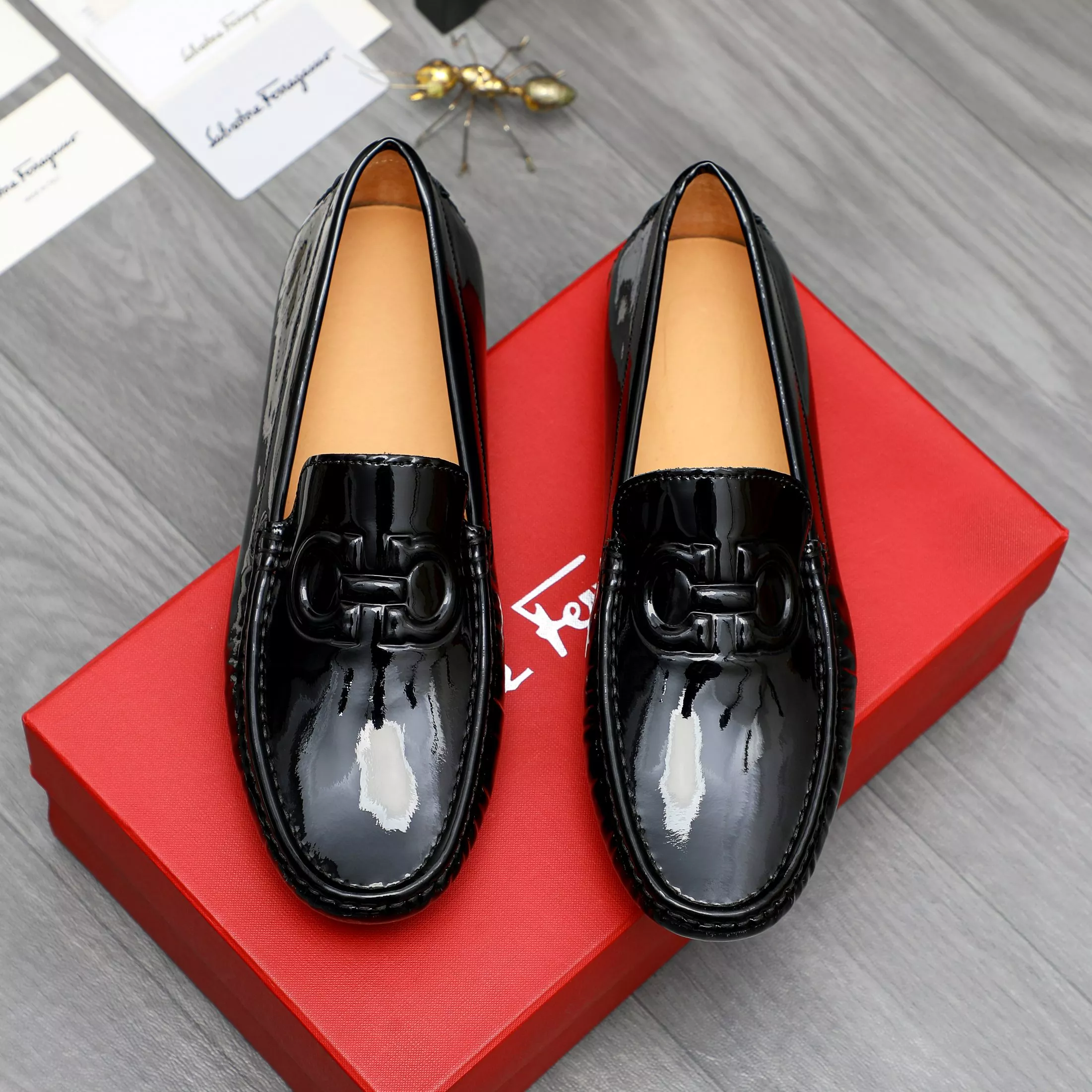Minimalist 8887 Salvatore Ferragamo Leather Shoes For Men