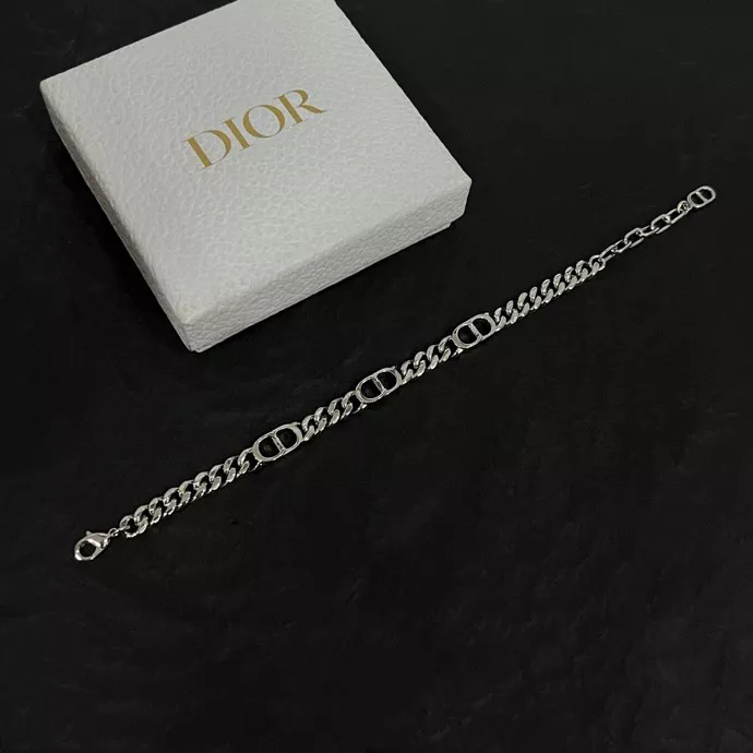 Minimalist 8909 Christian Dior Bracelets