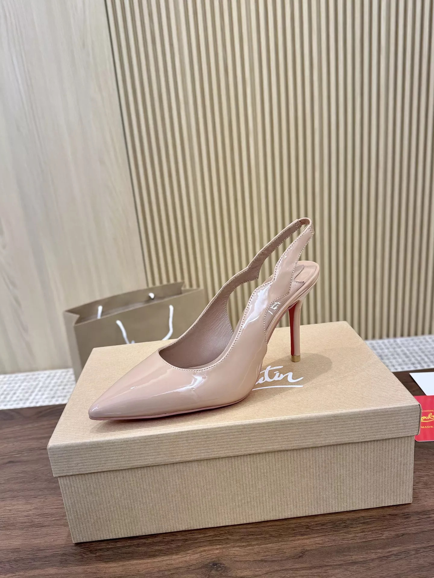 Minimalist 8978 Christian Louboutin Sandal For Women