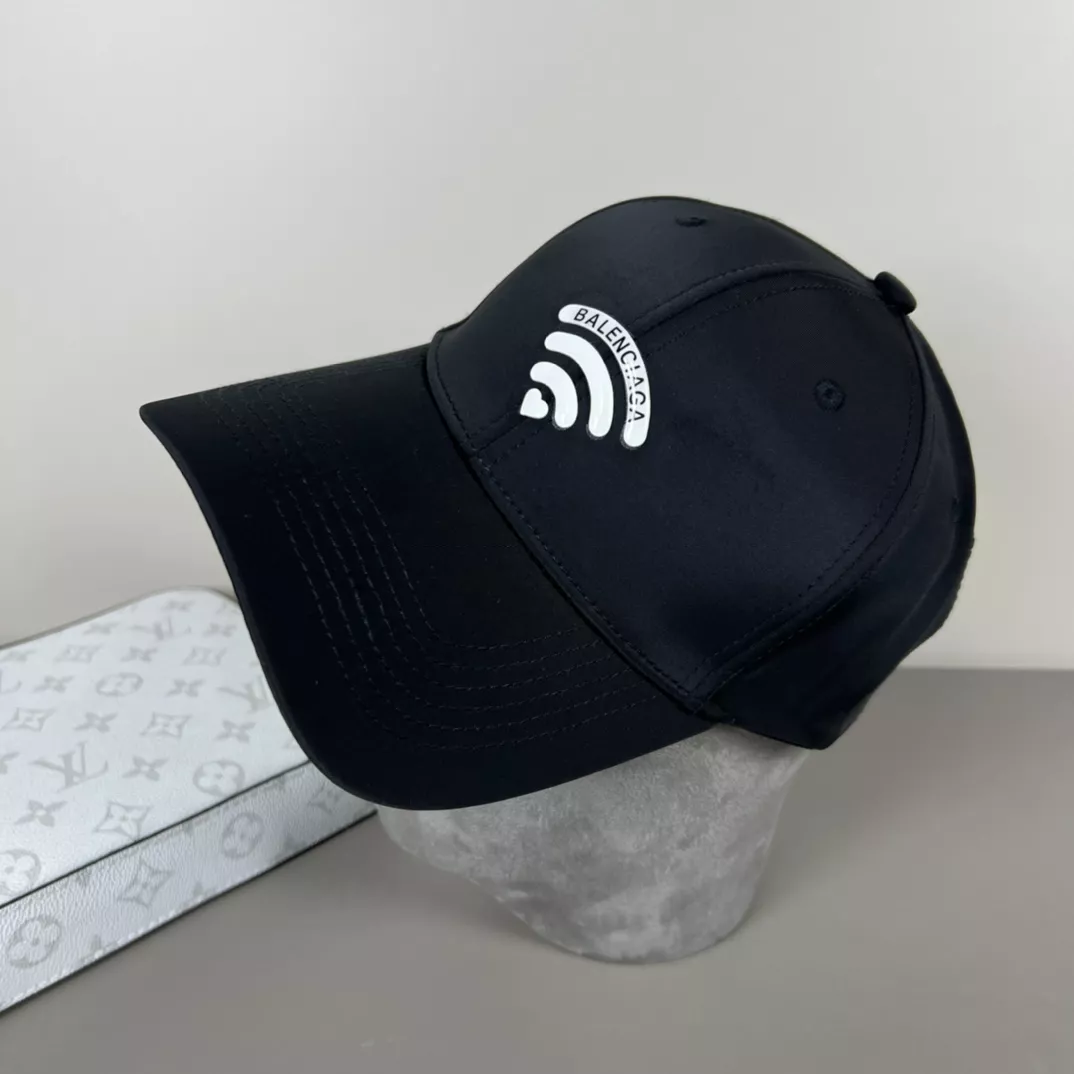 Minimalist 9117 Balenciaga Caps