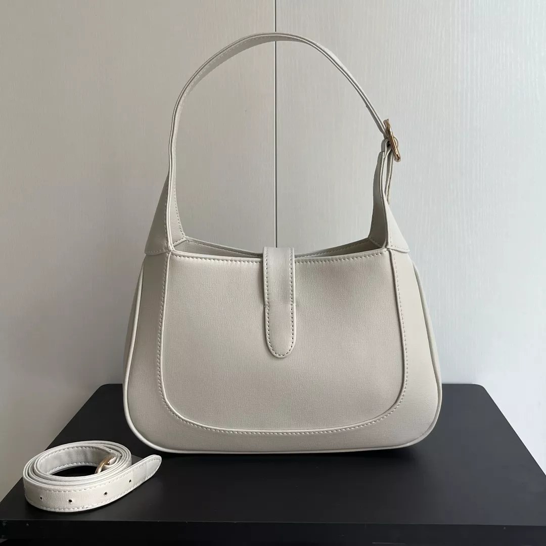 Minimalist 9206 Gucci AAA Quality Shoulder Bags For Women