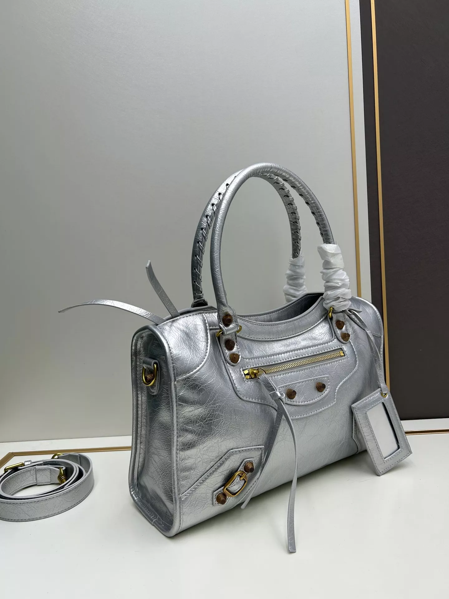 Minimalist 9262 Balenciaga AAA Quality Handbags For Women