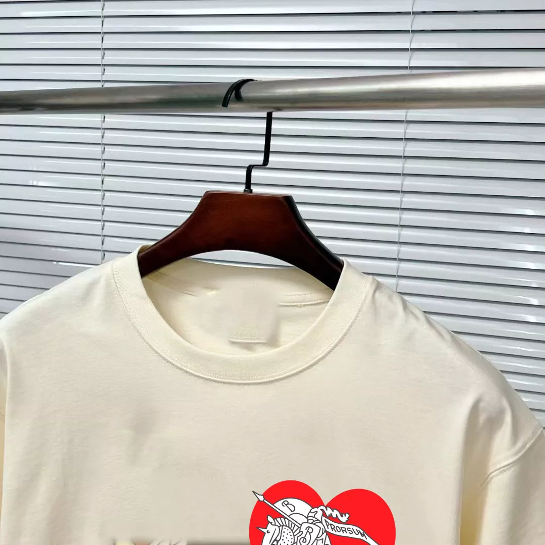 Minimalist 9439 Burberry T-Shirts Short Sleeved For Unisex