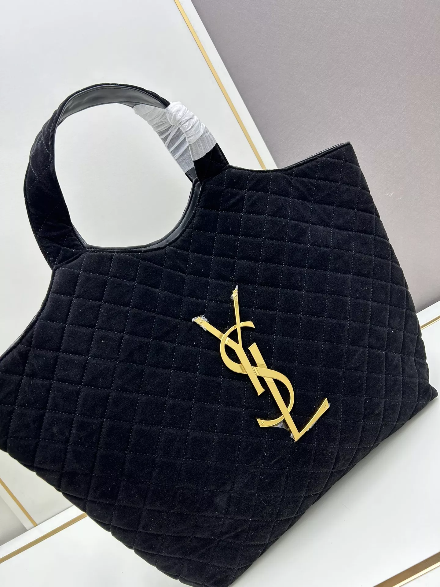 Minimalist 9522 Yves Saint Laurent AAA Quality Handbags For Women
