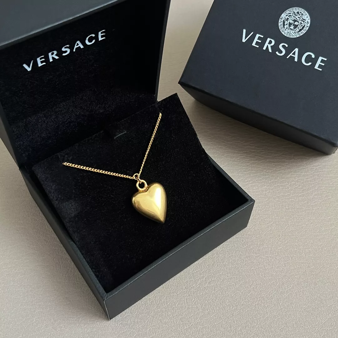 Minimalist 9585 Versace Necklaces