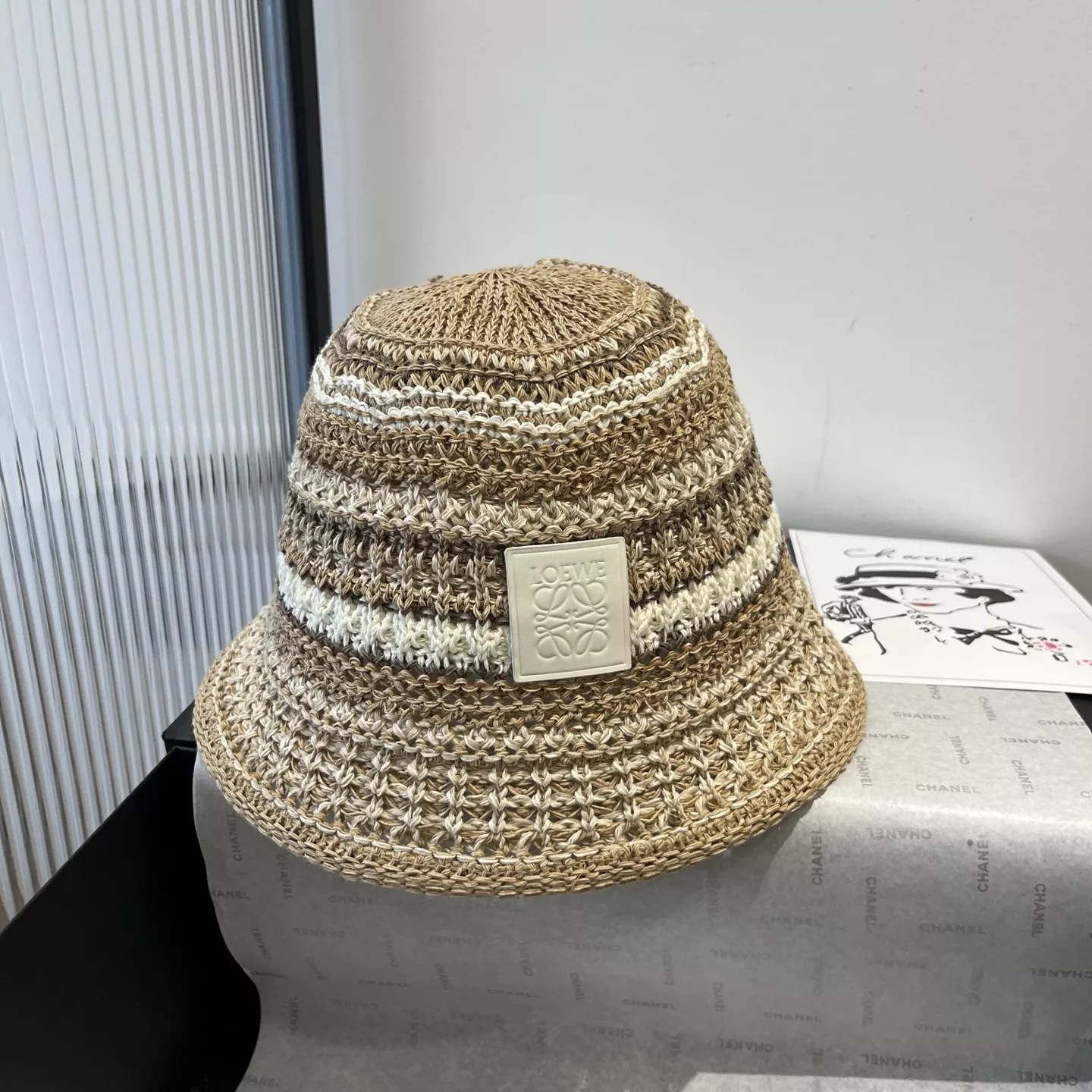 Minimalist 9764 LOEWE Caps