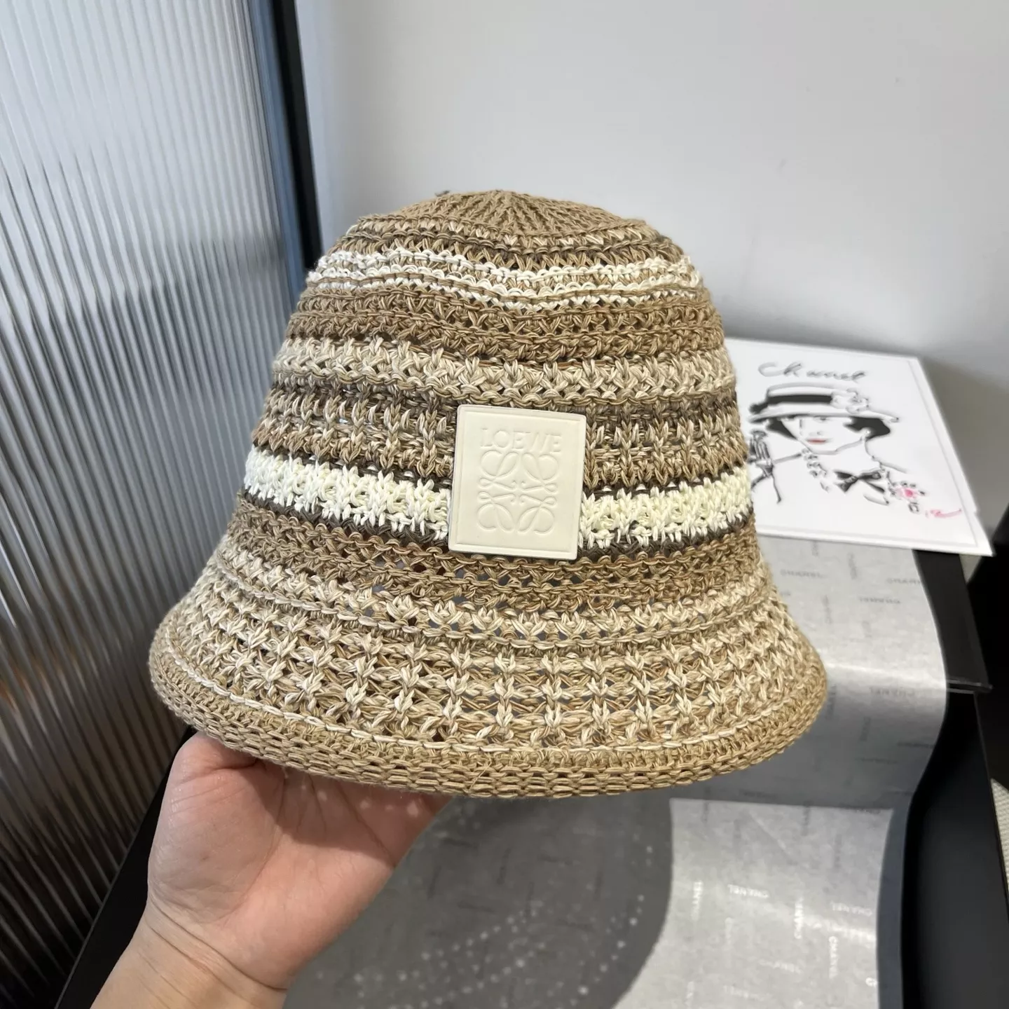 Minimalist 9764 LOEWE Caps